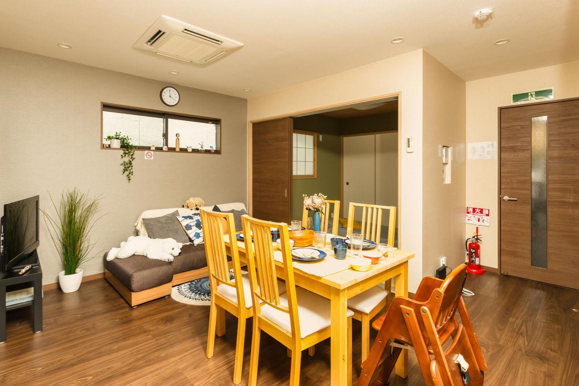 小田別荘 難波 Oda Villa Namba โอซาก้า ภายนอก รูปภาพ
