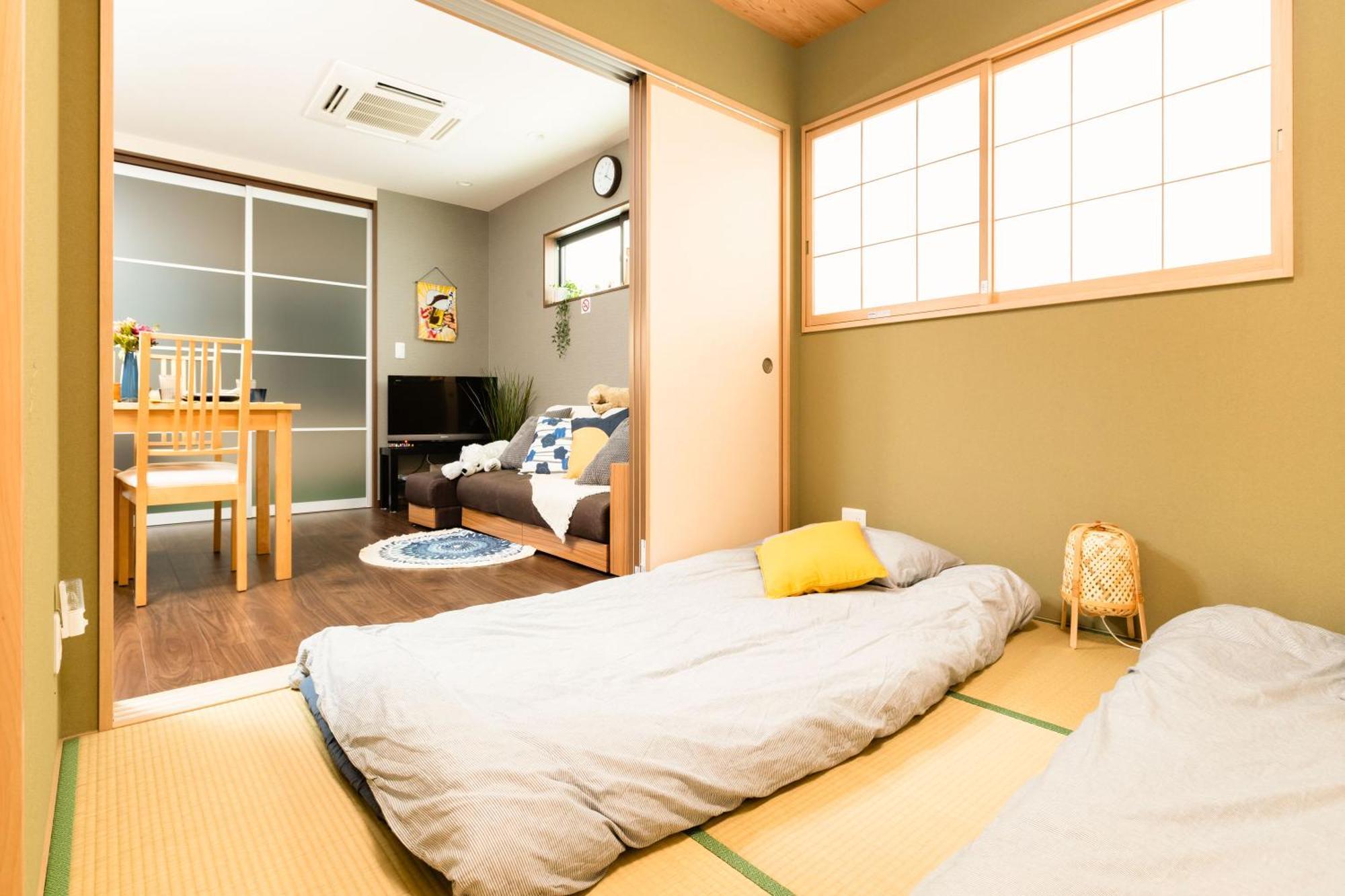 小田別荘 難波 Oda Villa Namba โอซาก้า ภายนอก รูปภาพ