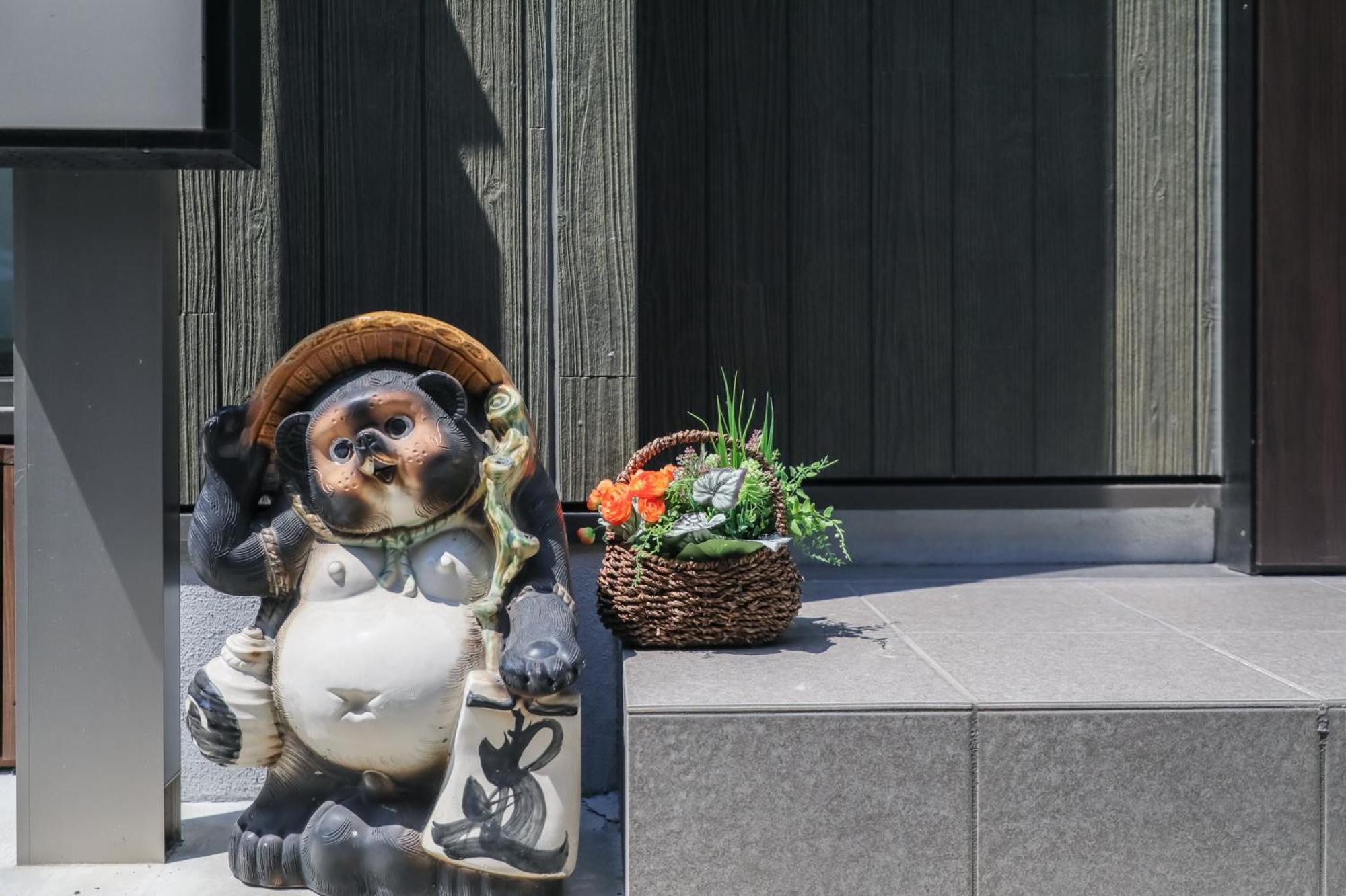 小田別荘 難波 Oda Villa Namba โอซาก้า ภายนอก รูปภาพ